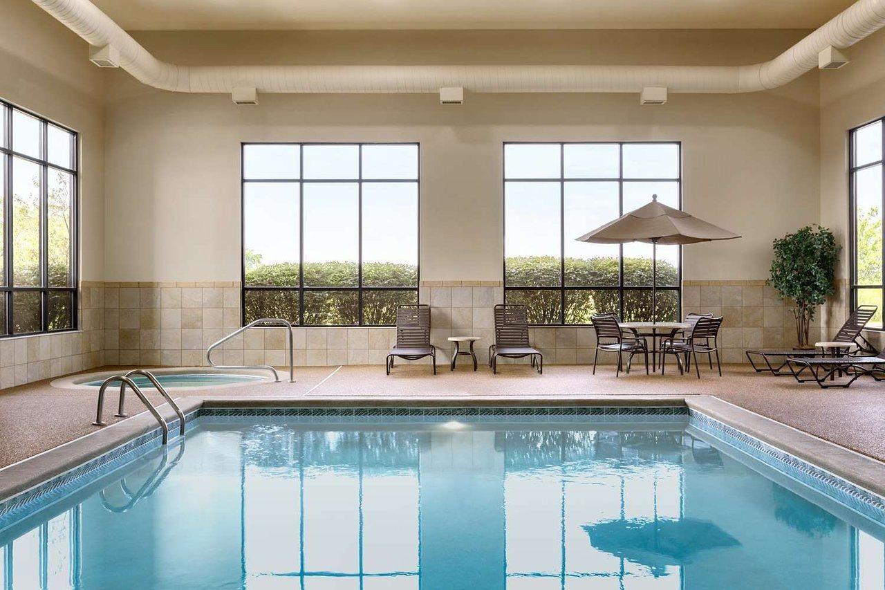 Hampton Inn Stow Екстер'єр фото