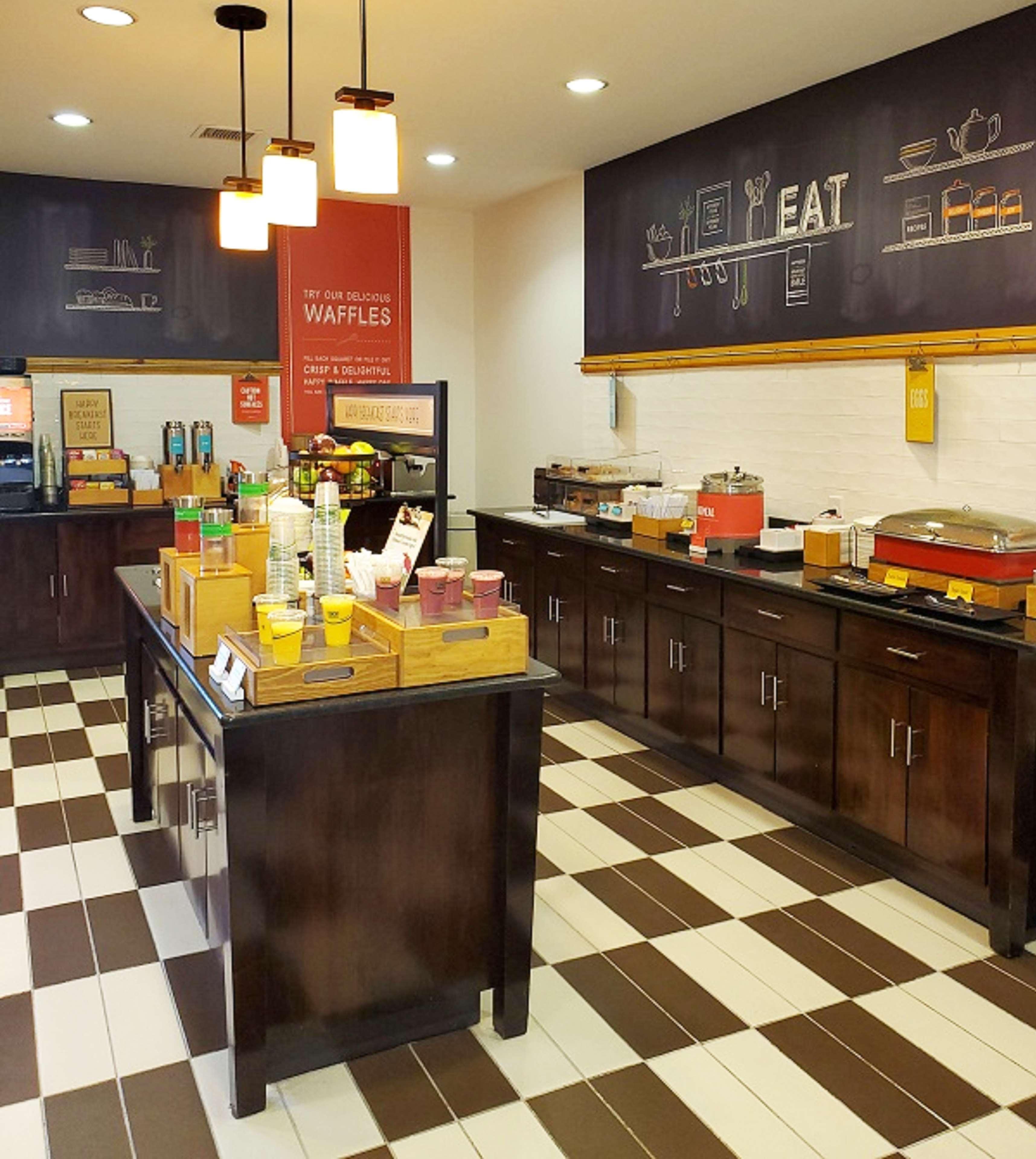 Hampton Inn Stow Екстер'єр фото
