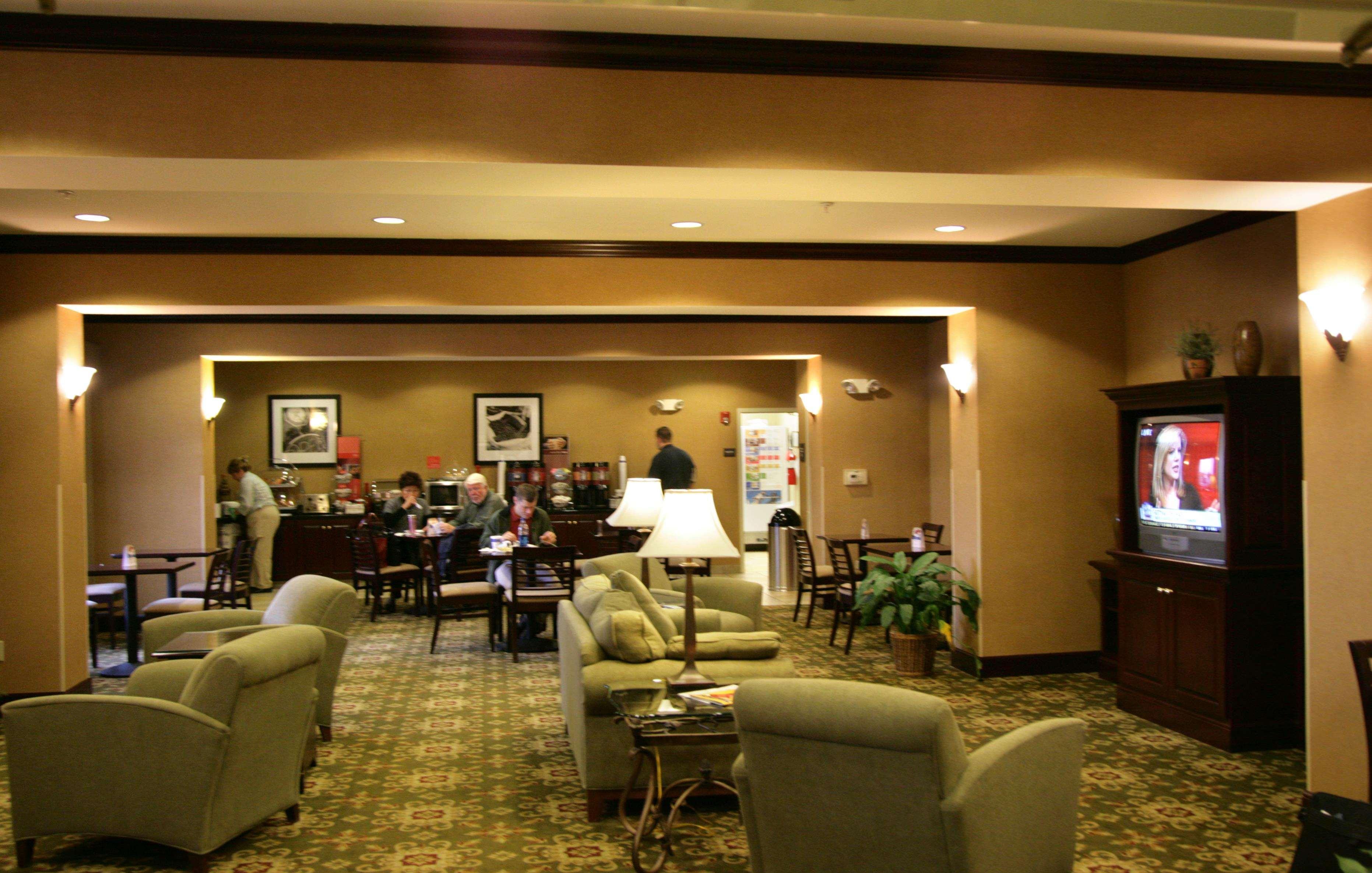 Hampton Inn Stow Екстер'єр фото