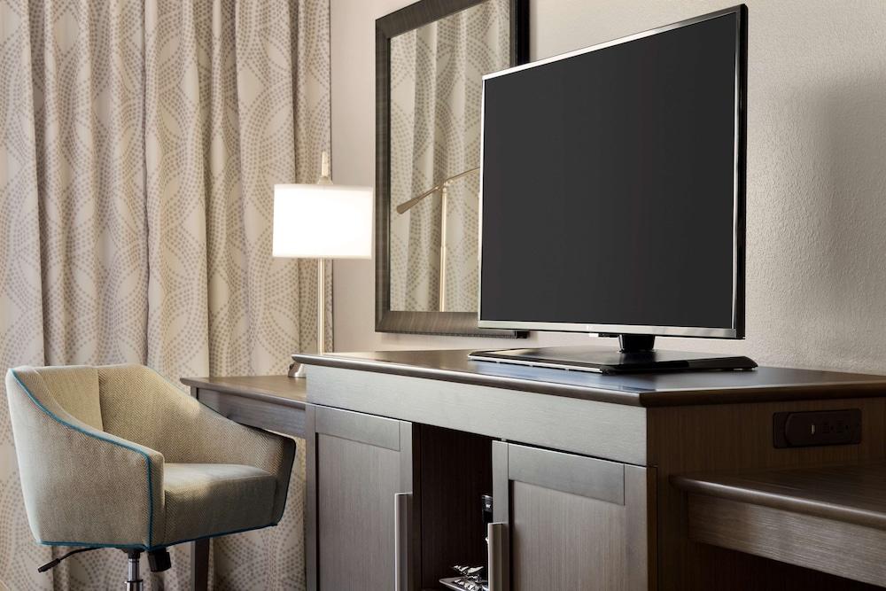 Hampton Inn Stow Екстер'єр фото