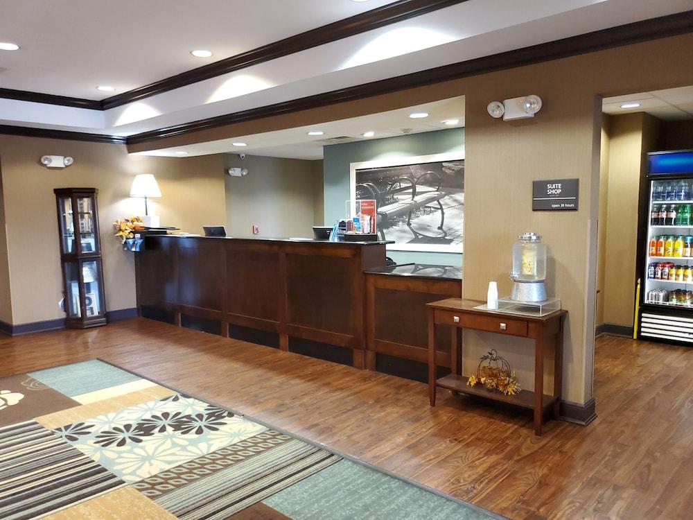 Hampton Inn Stow Екстер'єр фото