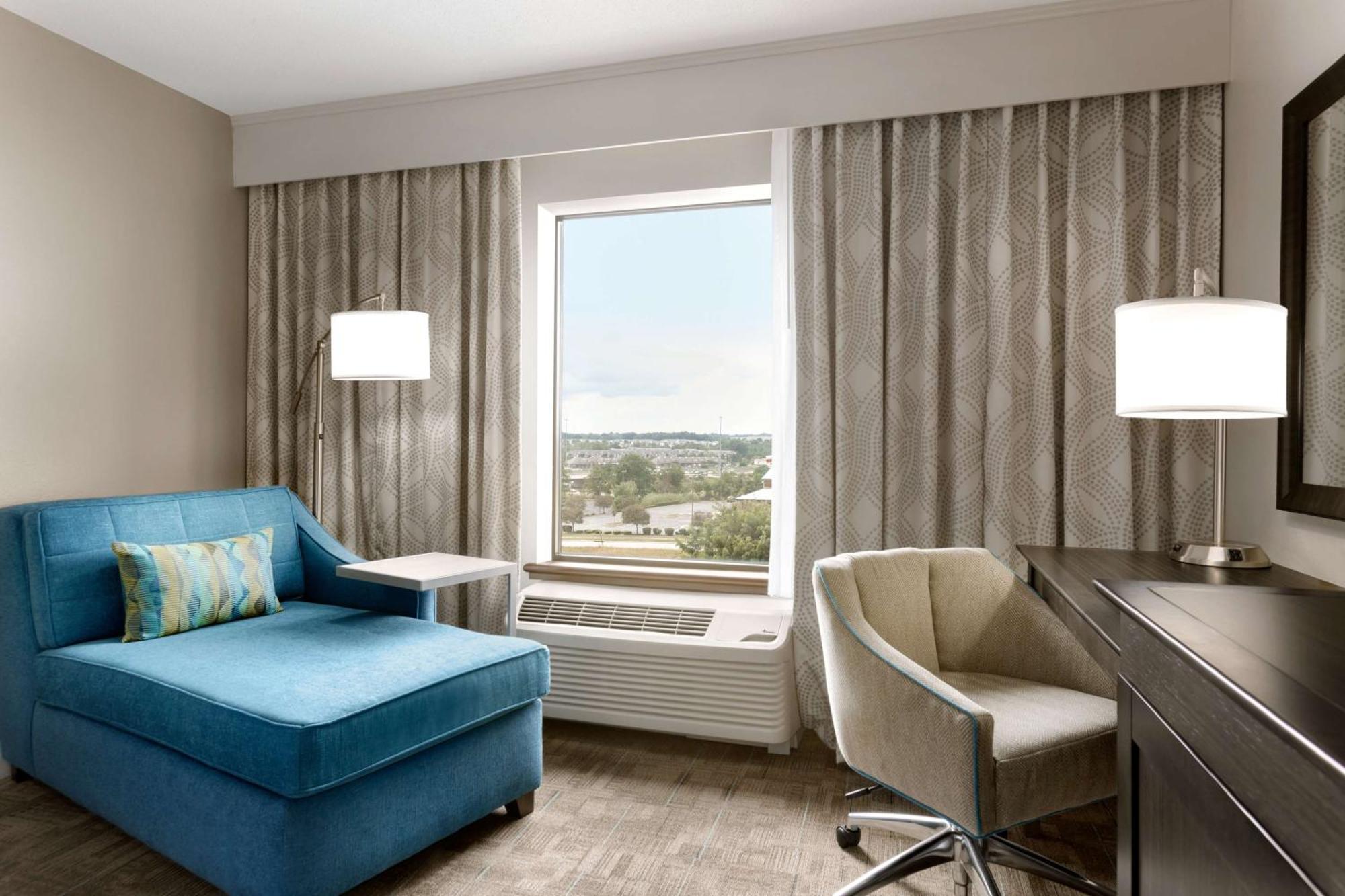 Hampton Inn Stow Екстер'єр фото