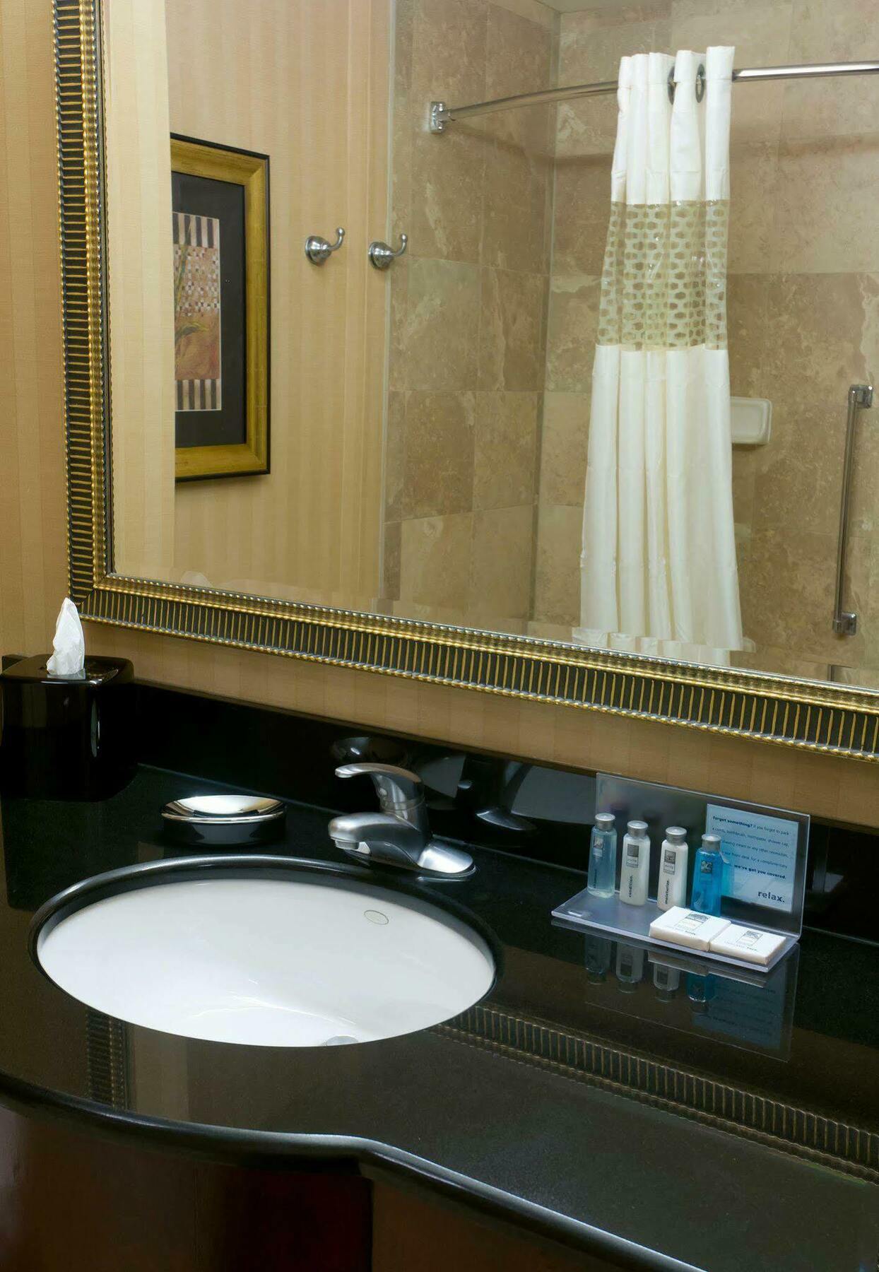 Hampton Inn Stow Екстер'єр фото