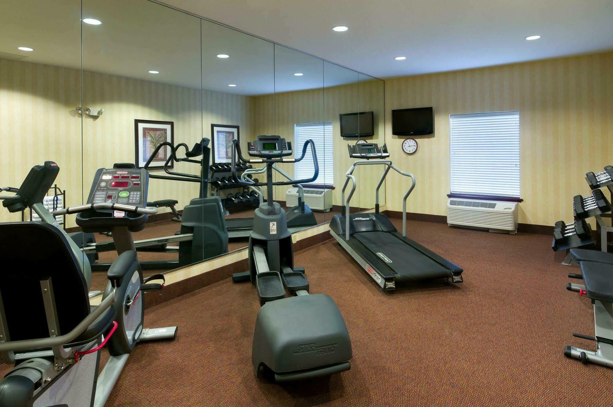 Hampton Inn Stow Екстер'єр фото